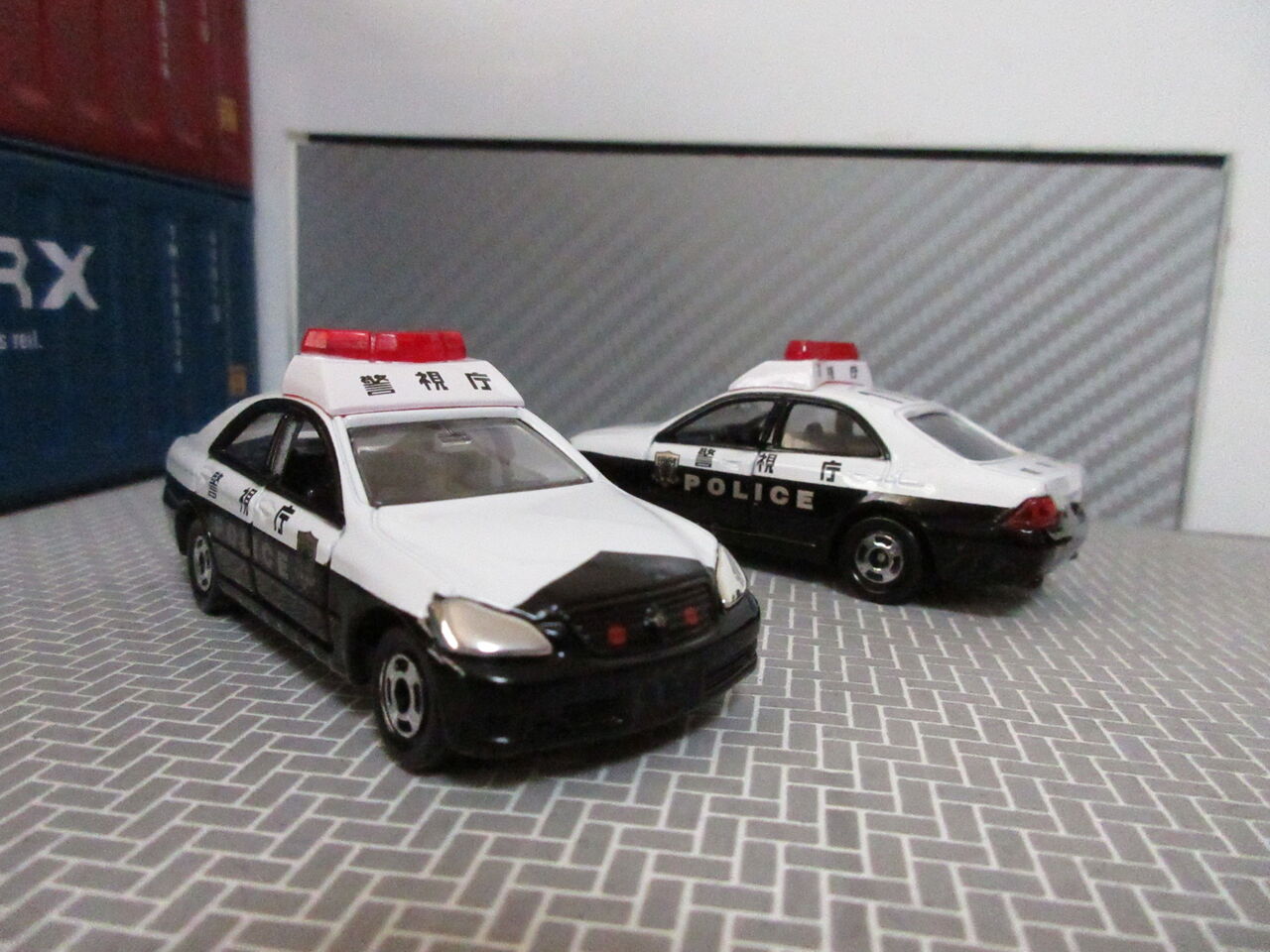 180クラウンパトカー リニューアル版 セルフよしよし