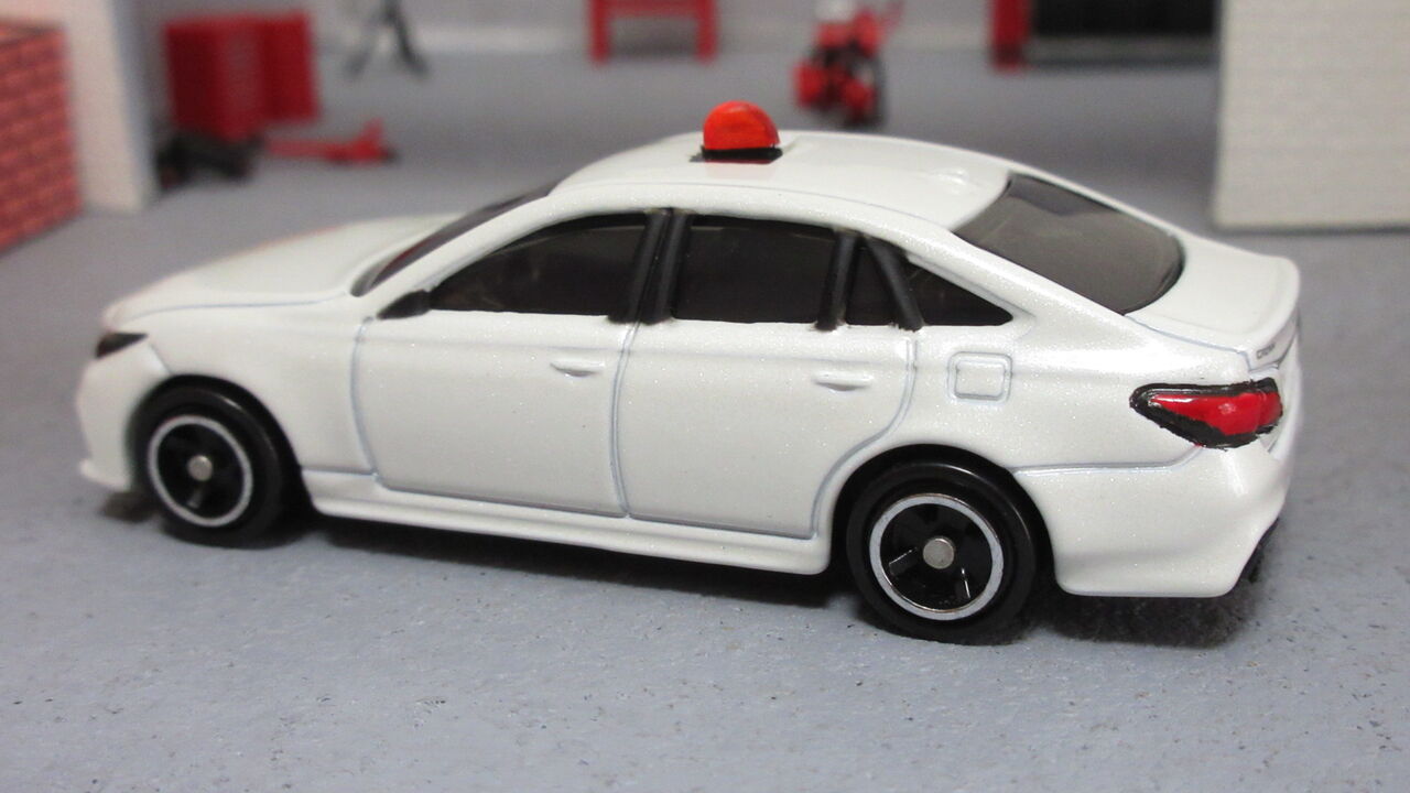 ｶｽﾀﾑﾄﾐｶ 2クラウンrs交通取締り覆面パトロールカー セルフよしよし