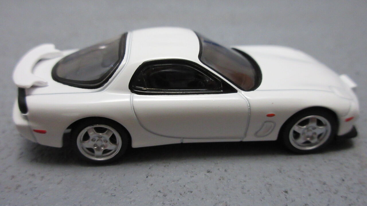 TLV アンフィニRX-7 改 LV-N177a アンフィニRX-7 タイプRZ（黒） | 製品をさがす | tomica
