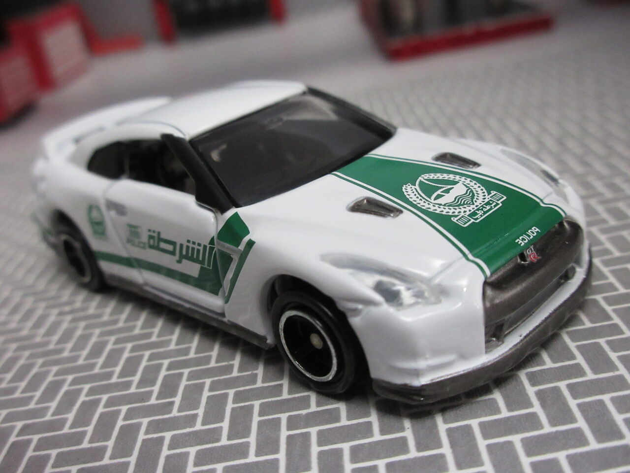 トミカ 日産 GT-R ドバイ警察仕様　キャンペーン当選品　非売品　当時物 トミカ 日産GT-R ドバイ警察仕様 非売品 キャンペーン当選品
