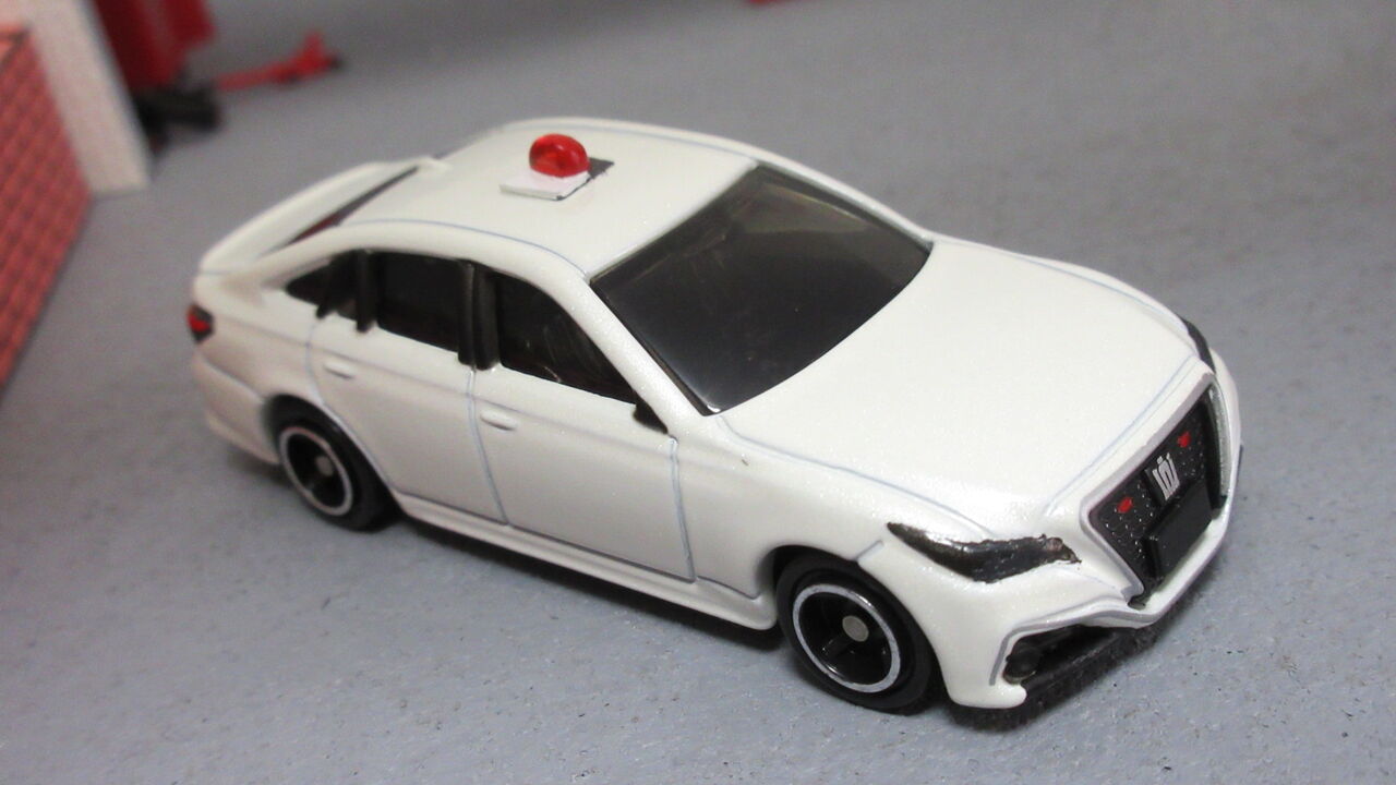 ｶｽﾀﾑﾄﾐｶ 2クラウンrs交通取締り覆面パトロールカー ひきこもりったいまっぷ