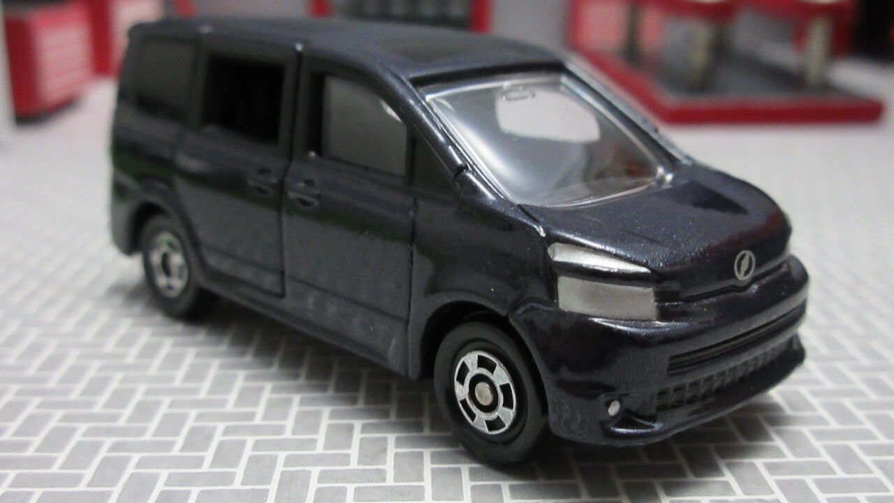 ファミリーミニバンセット : 自分の好きな音を勝手に出す