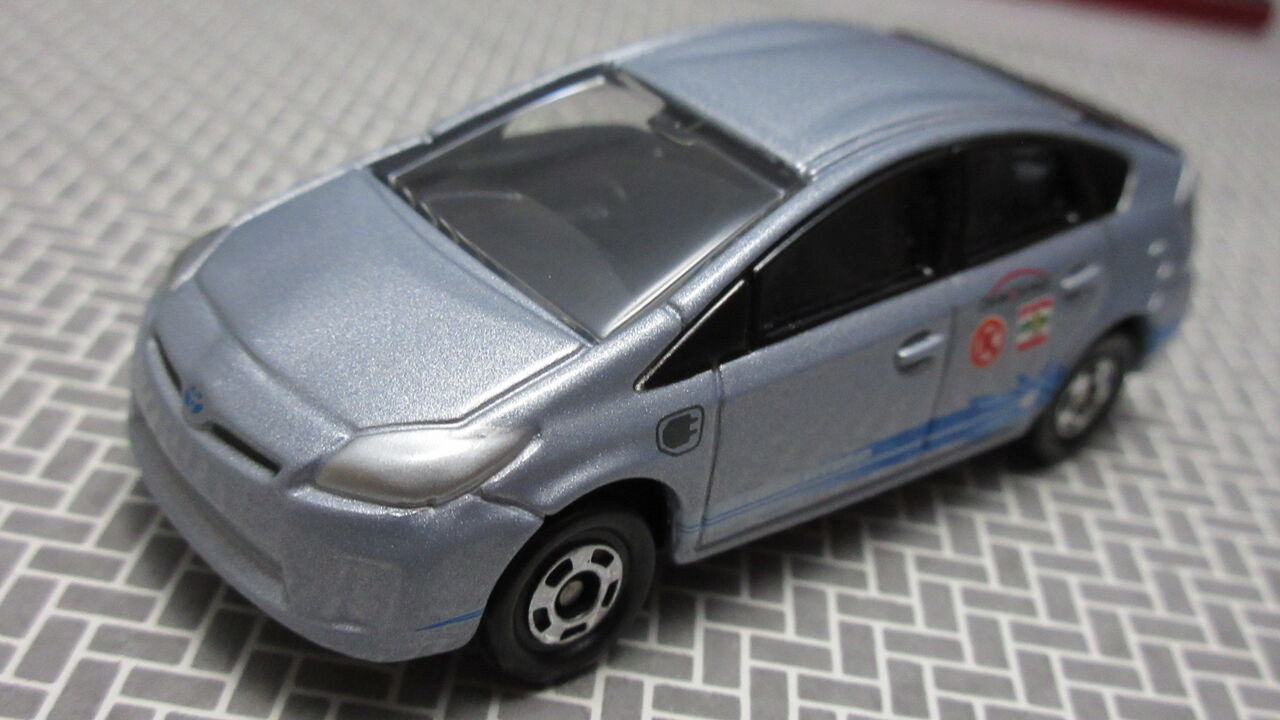 サークルK・サンクス特注】プリウスPHV : 自分の好きな音を勝手