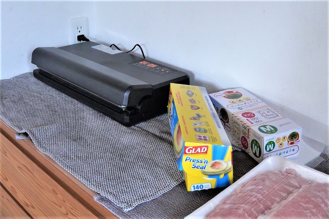 コストコ＆業スーまとめ買いで時短♪「真空パック器」で食材を美しく