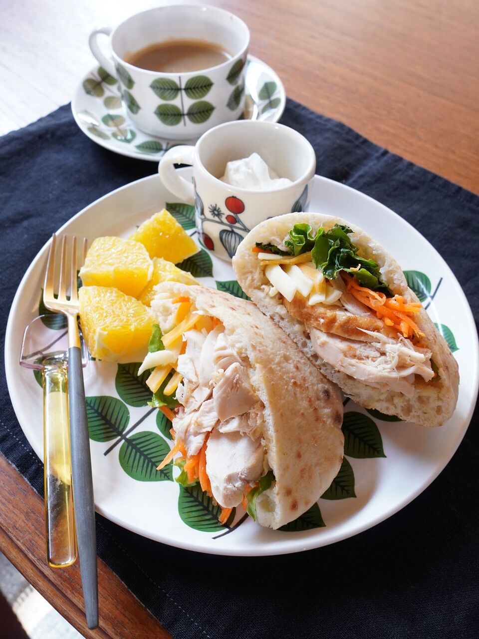 ピタパン  フロント 