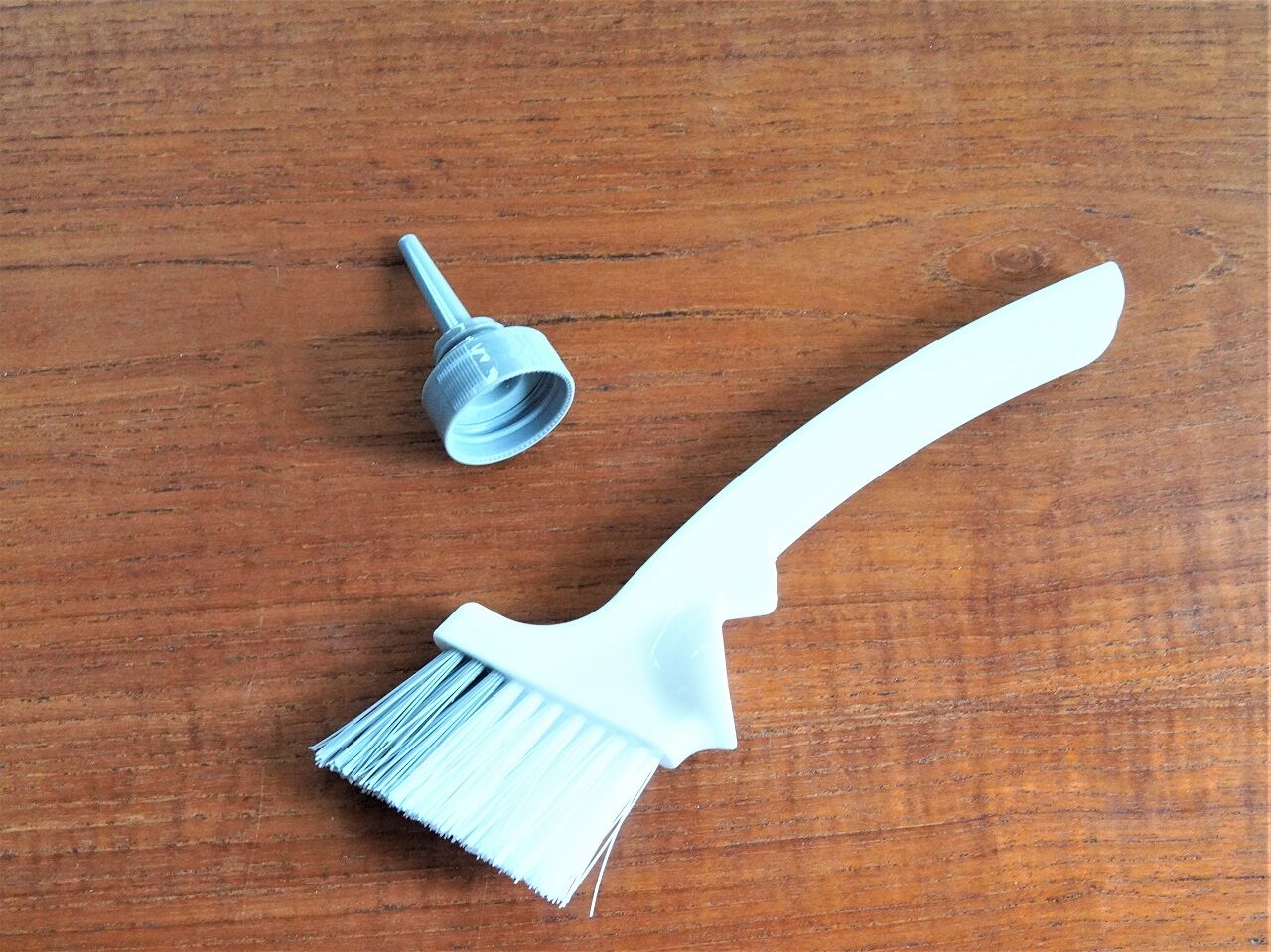 セリア 3wayサッシブラシで一瞬ですっきり 片手で水洗い掃除最高 10年後も好きな家 家時間が好きになる 家事貯金 北欧インテリア Powered By ライブドアブログ