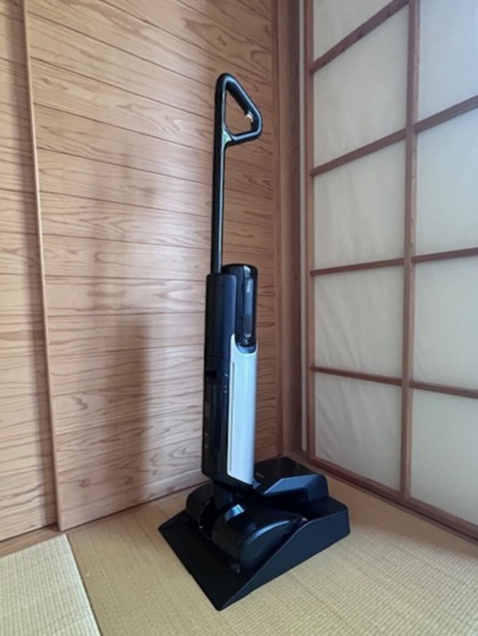 電源ONでラクラク掃除！温水＆光で汚れ見える自動洗浄付きMOVA X4 Pro