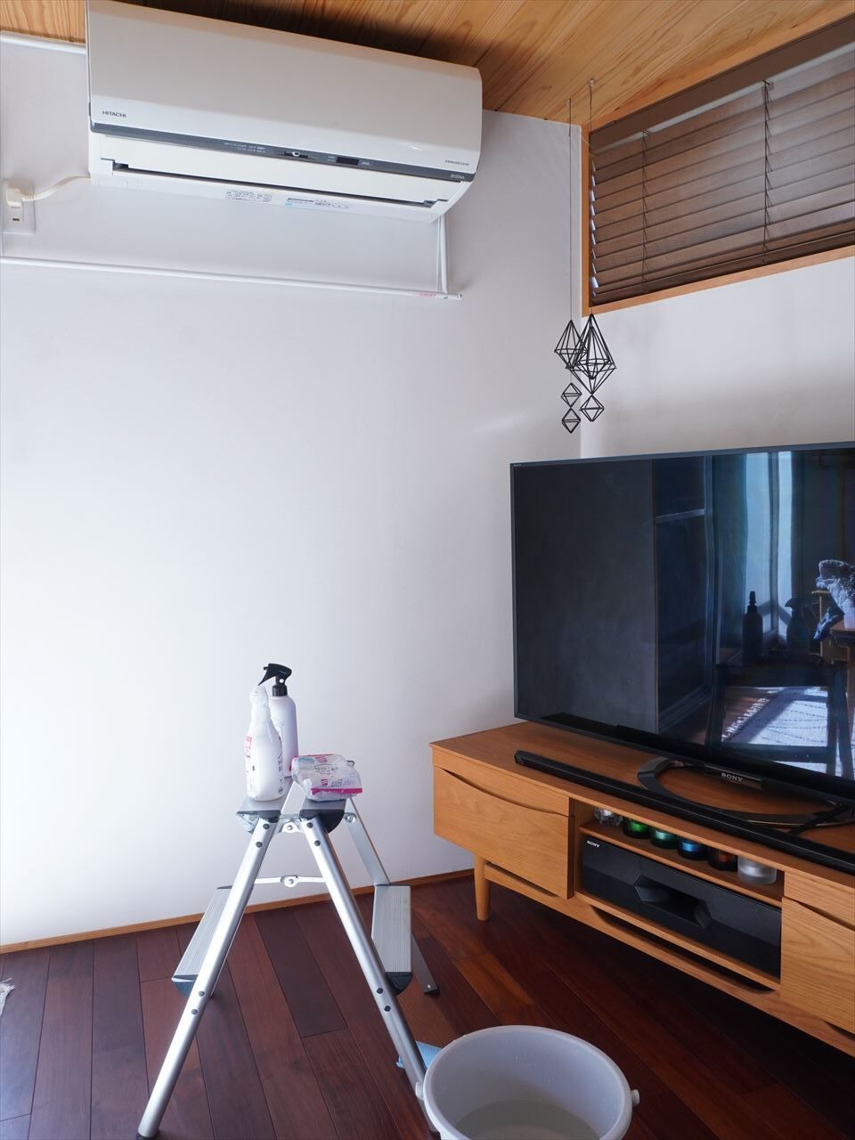 エアコン吹き出し口のカビを撃退 内部洗浄剤で掃除してみた結果 10年後も好きな家 家時間が好きになる 家事貯金 北欧インテリア Powered By ライブドアブログ