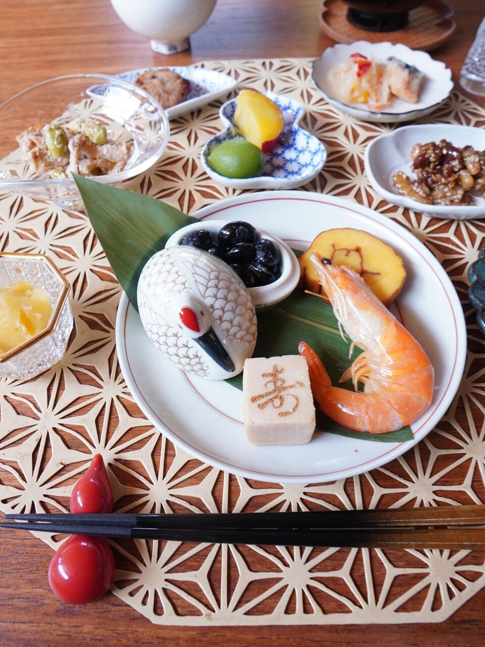 ワンコインで試せる！博多久松お試しおせちレポ＆器好き豆皿コーデも