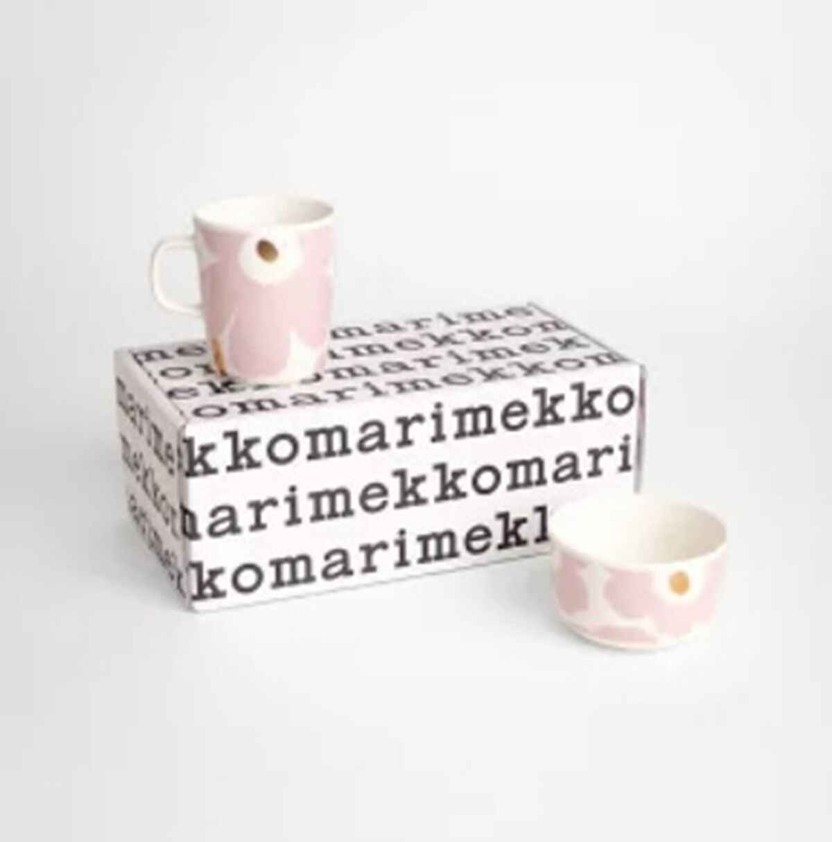 再販！】マリメッコ ラテマグ「ウニッコ ピンクゴールド」かわい