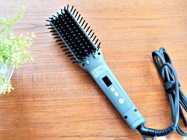 ヘアブラシ2