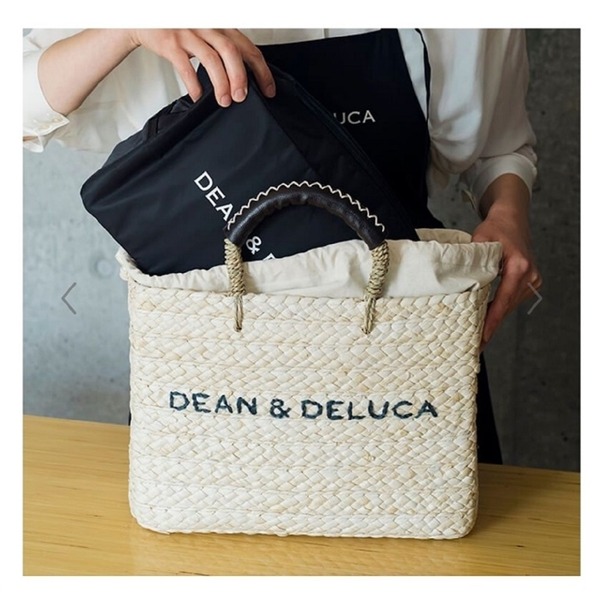 雑誌付録2022 GLOW8月号-4