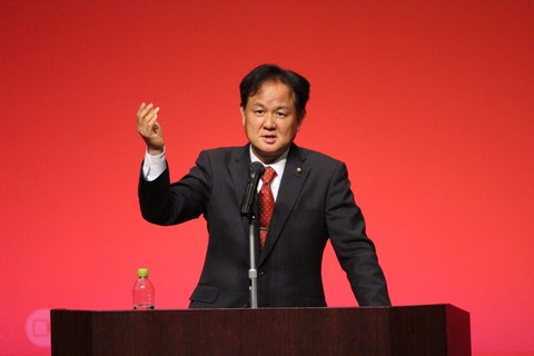 675C9A76-3A01-4DD7-A692-708A185A666F