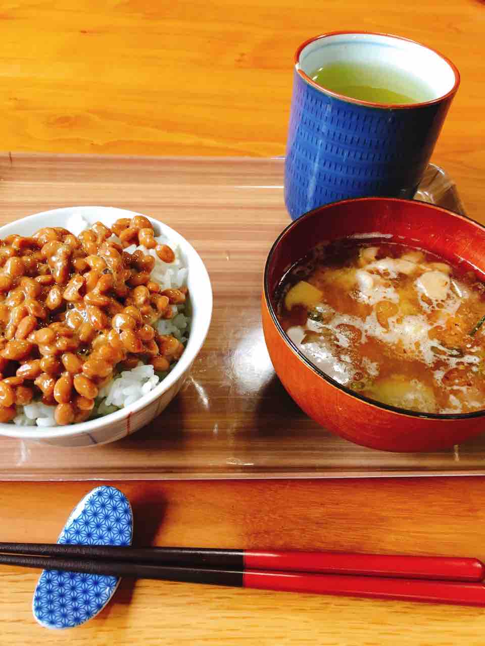 なほかさんちの毎日三食献立日記 おやつ付き 朝ごはん 納豆定食 なほかさんちの毎日三食献立日記 おやつ付き 朝ごはん 納豆定食