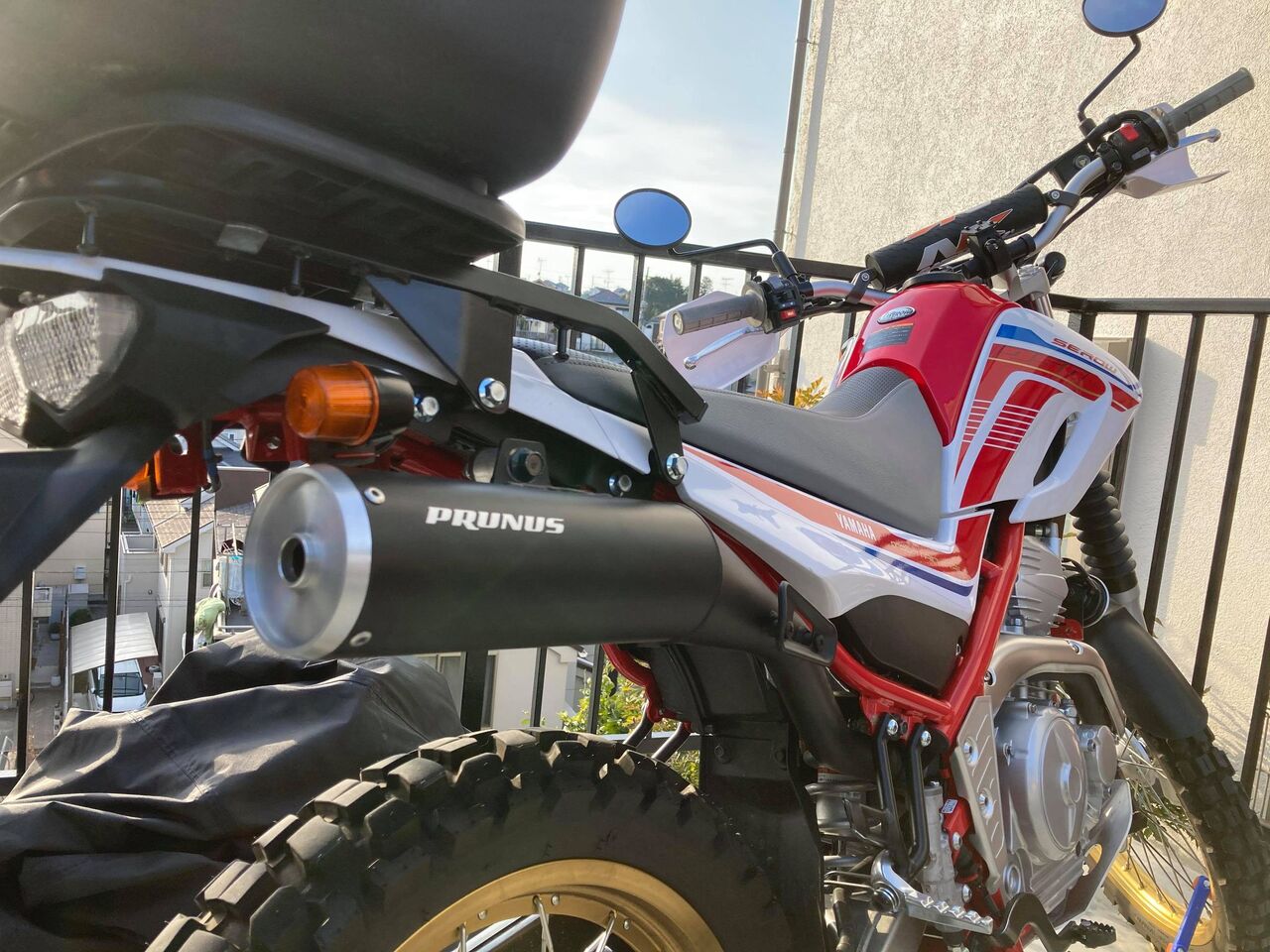 PRUNUSマフラー セロー250 xt250x トリッカー PRUNUS スリップオンマフラー SEROW/TRICKER/XT250X | ヤマハ