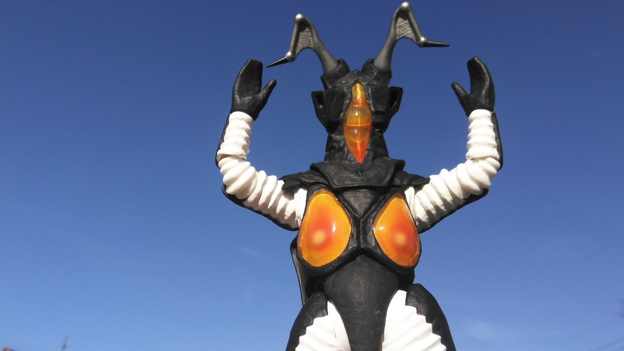 S.H.Figuartsゼットン塗装編 : ニートはニートでキャリア積んでる