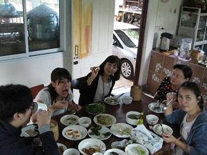 みんなで作った朝食