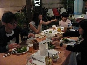 子供も一緒にディナー