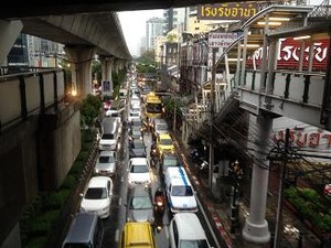 毎日大渋滞