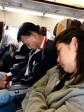 離陸と共に爆睡