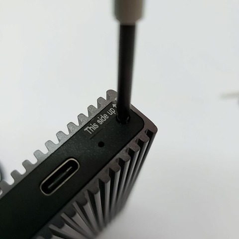 20-03-30-10-59-24-072_photo-s