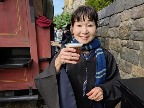 Picsart_25-11-11_20-36-54-486