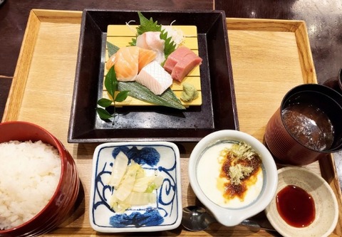 Picsart_23-04-26_12-57-33-008