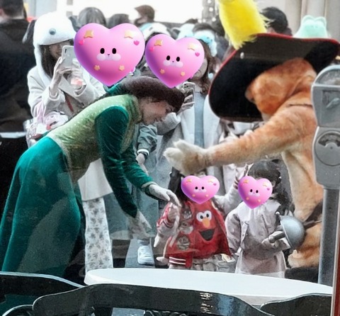 Picsart_23-11-29_17-21-09-913