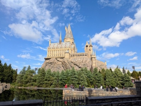 Picsart_25-11-11_20-34-40-824