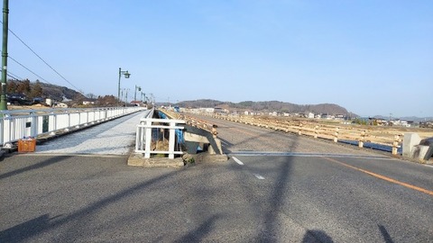 Picsart_24-04-09_11-26-03-846