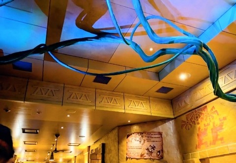 Picsart_25-10-01_20-35-45-033~2