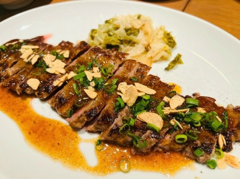 Picsart_23-11-27_23-30-09-628