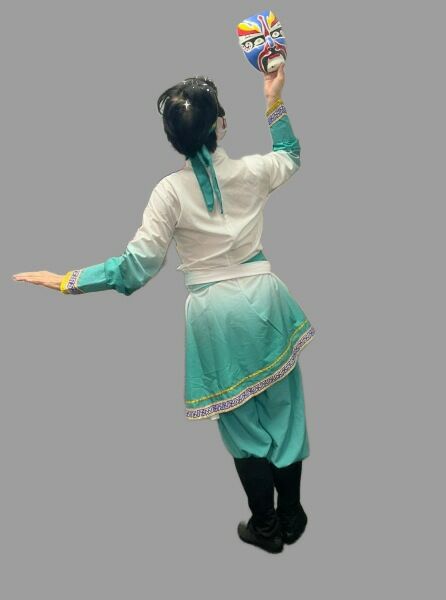 Picsart_22-10-31_17-15-44-395