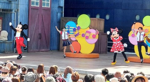 Picsart_22-10-04_19-29-00-022