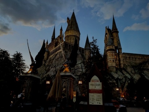 Picsart_26-03-10_22-07-16-107