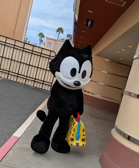 Picsart_25-09-11_21-19-08-668