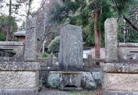 Picsart_24-04-09_10-56-56-601