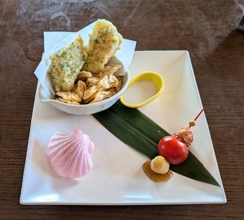 Picsart_25-02-25_22-34-04-797