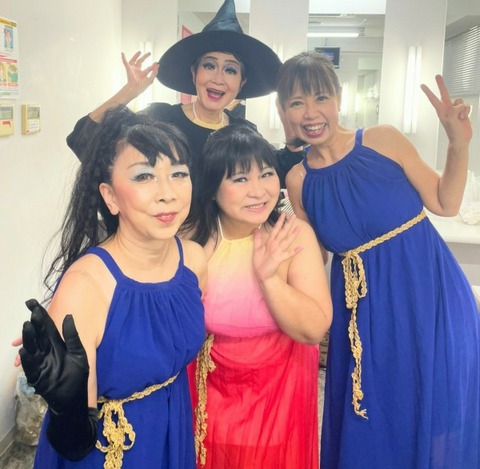 Picsart_22-10-31_17-09-01-479