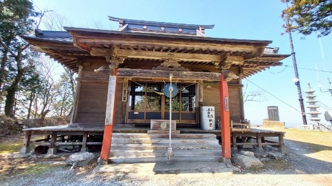 Picsart_24-04-06_06-53-07-733