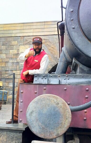 Picsart_23-04-26_16-42-38-996