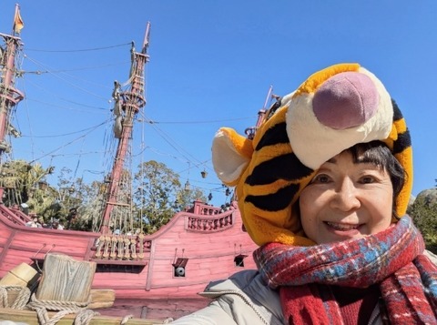 Picsart_25-02-25_22-56-20-734