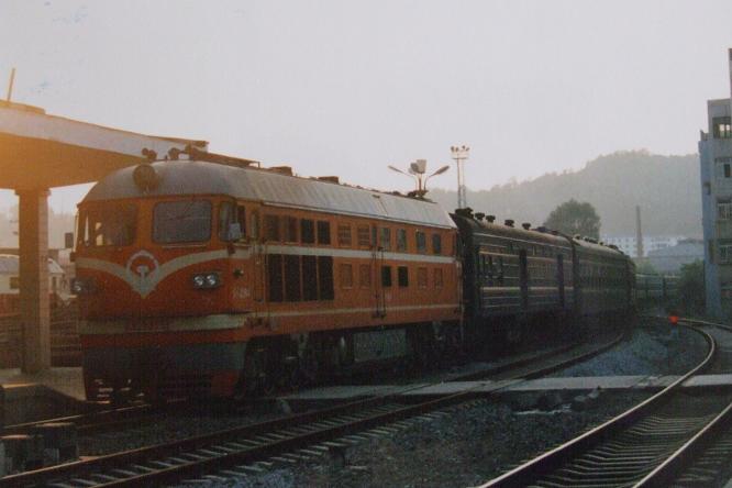 微景　朝鮮民主主義人民共和国鉄道省 微景 朝鮮民主主義人民共和国鉄道省 2002年 朝鮮民主主義人民共和国の