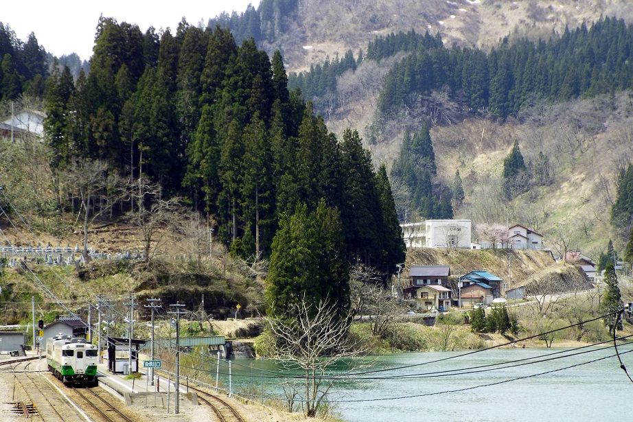 2017年4月 只見線と会津鉄道 桜のころ 1 : 亜洲鉄道日記