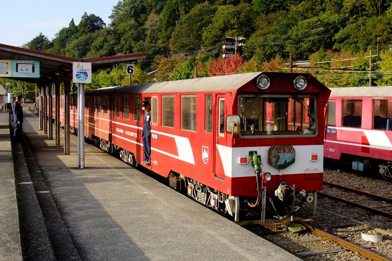 Yahoo!オークション - 当時物 鉄道 銘板 大正三年 鐵道新橋