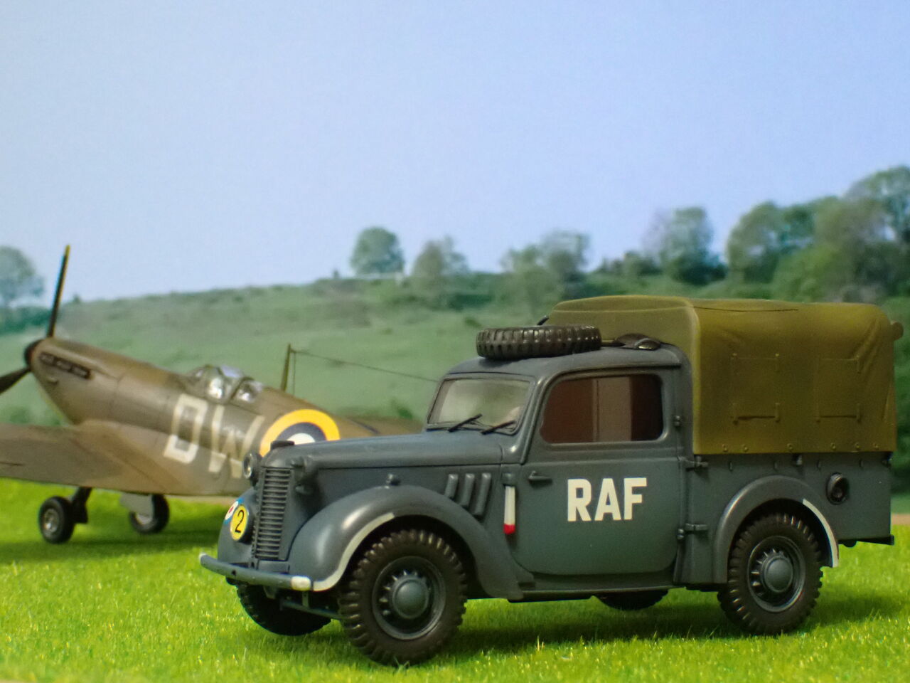 ディンキー　イギリス製　軍用架橋車　他　ジャンク DINKY SUPER TOYS軍用架橋車884 - メルカリ