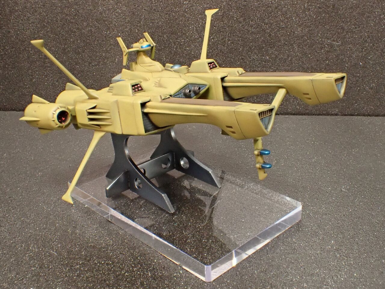 アオシマ 1/2600 バッフクラン 亜空間巡航戦艦 「ガタマン・ザン アオシマ 1/2600 バッフクラン 亜空間巡航戦艦 「ガタマン・ザン