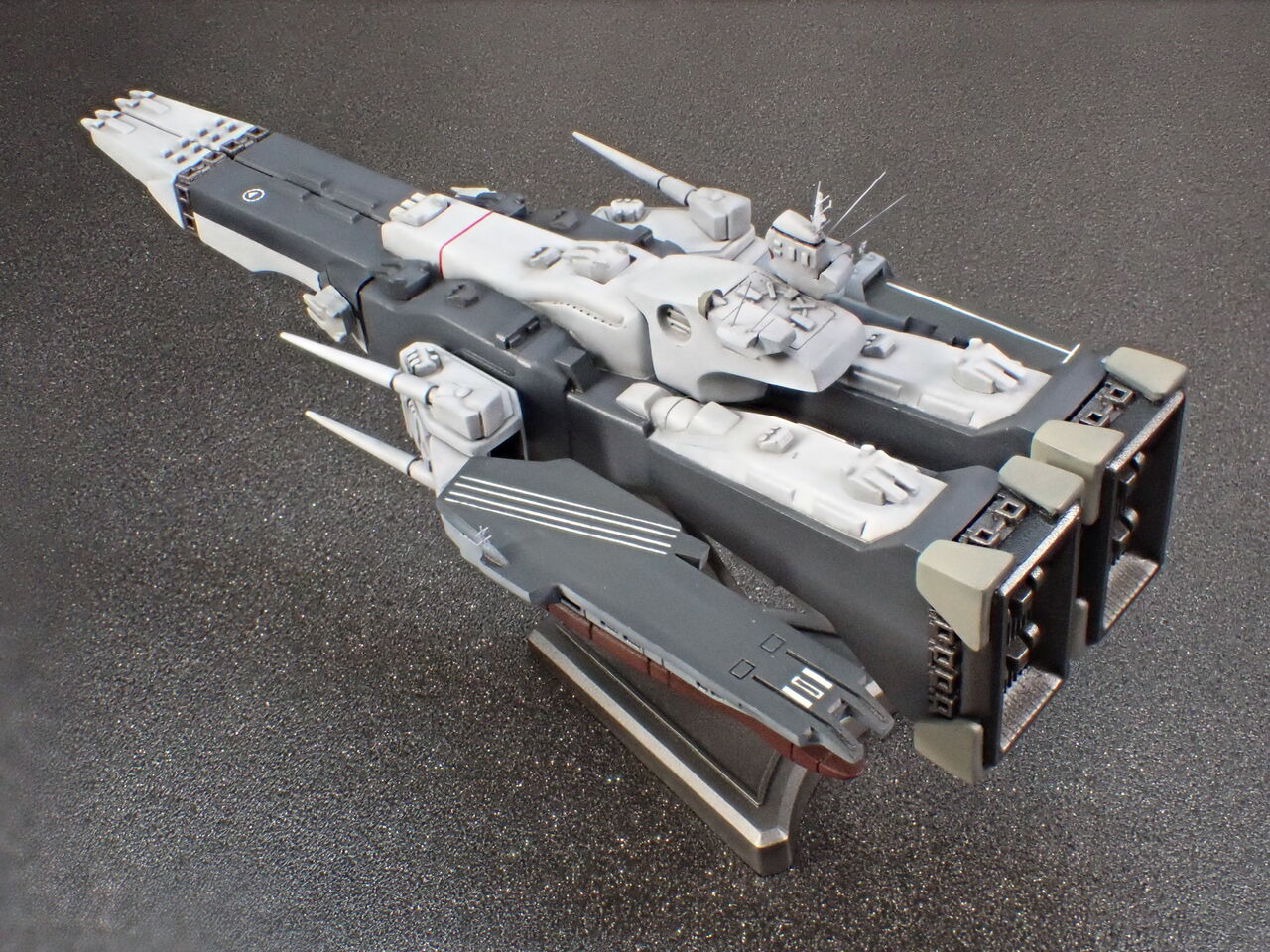アリイ 1/8000 統合軍 宇宙戦艦 「SDF-1 マクロス 要塞艦