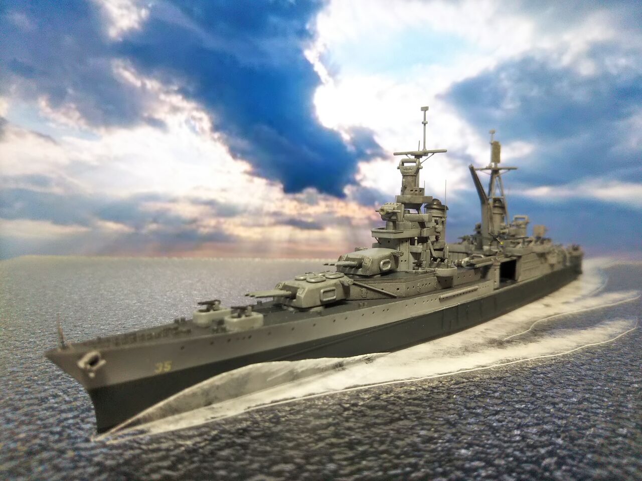新作商品 タミヤ 1/700 アメリカ海軍 重巡洋艦 「インディアナポリス 1945 船・ボート