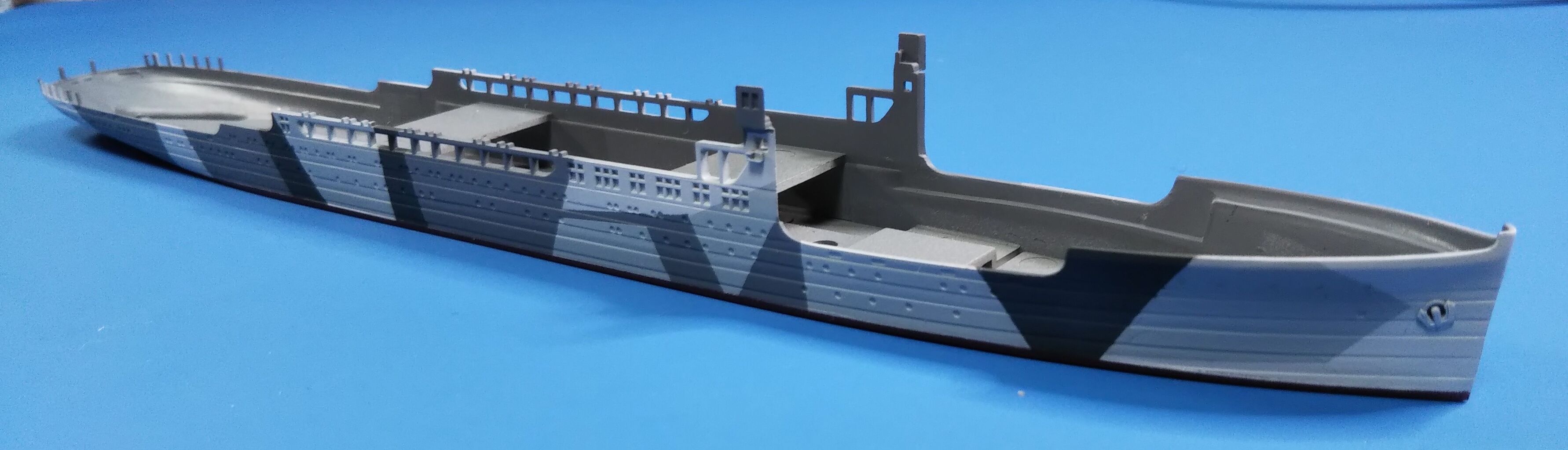 ハセガワ 1/350 日本海軍 食いつく 特設潜水母艦 平安丸 40082 ハセガワ 1/350 日本海軍 食いつく 特設潜水母艦 平安丸 40082